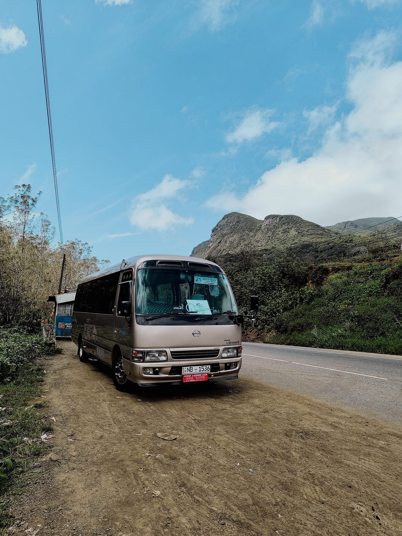 Luxury Bus (Premium Tour Class)